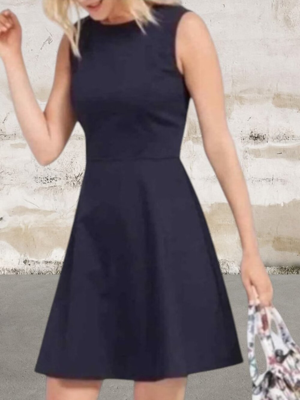Draper James $135 Love Circle Navy Sleeveless Fit and Flare Size 0